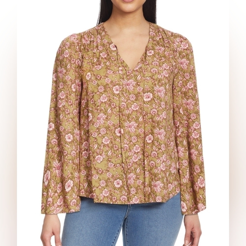 Jessica Simpson Soft Pink Green Floral Whimsical Bell Sleeve Occasion Top Sz XL